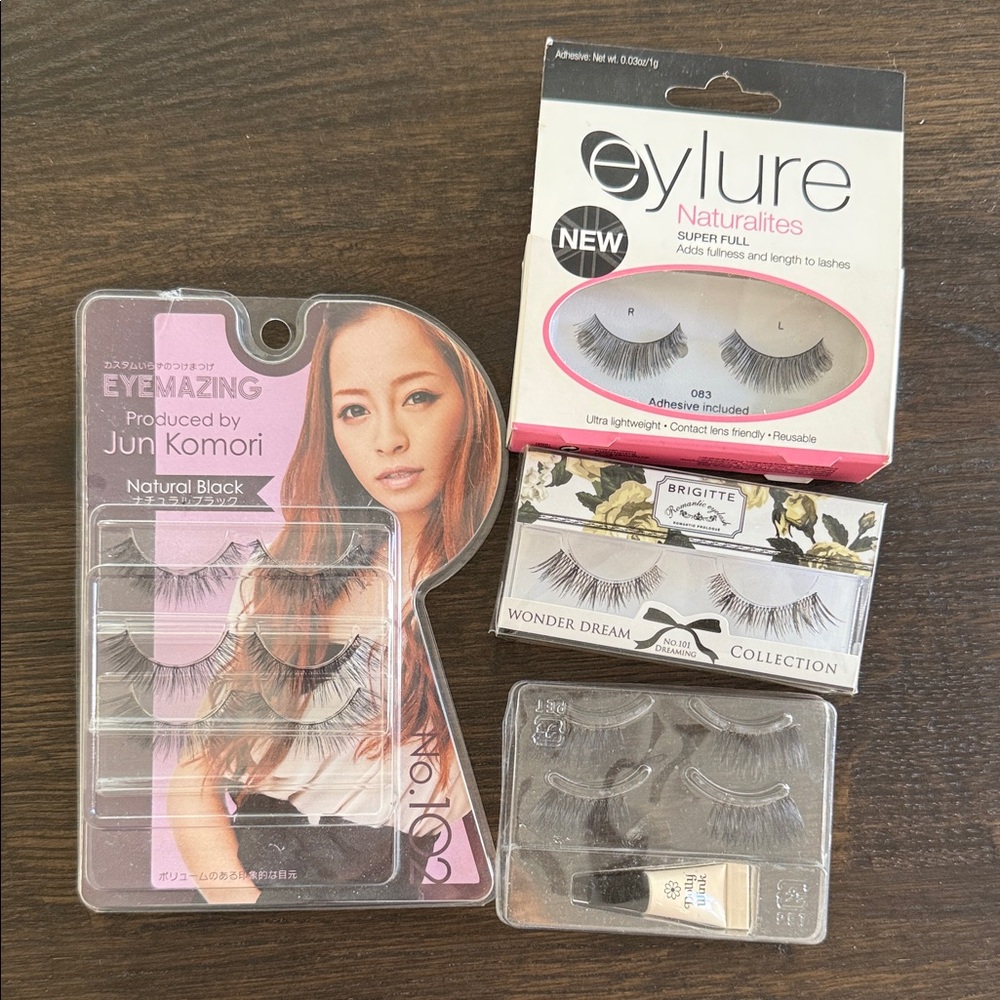 Eyelash Collection with Natural Black and Gray Lashes